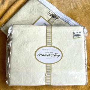 Peacock Alley Standard Shams